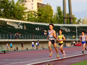 １年山上くん5000mの走り。