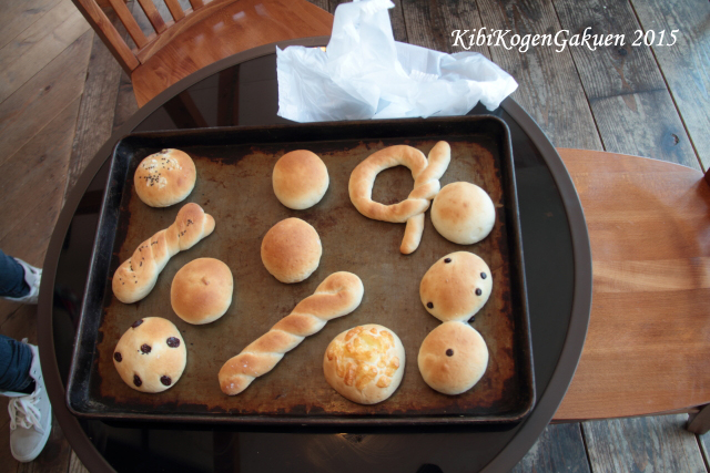 パンが焼きあがりました