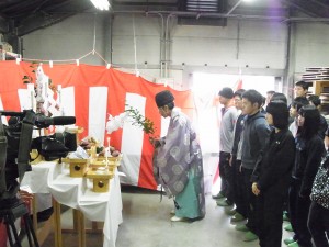 高梁市の諏訪神社の高田賢彦宮司より