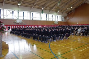 校歌紹介（在校生と教職員より）。