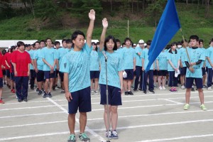 代表生徒による「宣誓」。