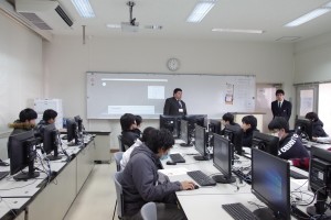 情報システムコース(映像編集)