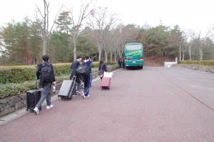 JR岡山駅行直通 11:30発。