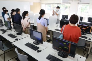 情報システムコース実習室。