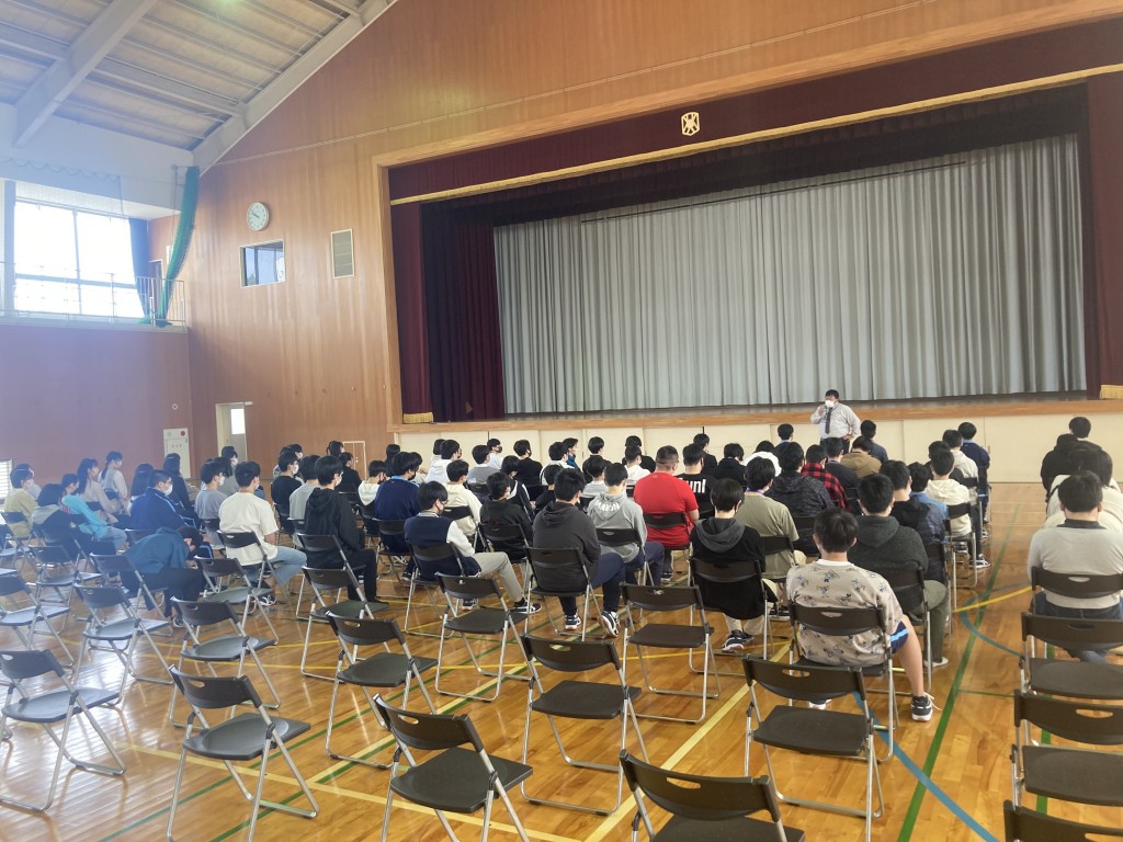 学年集会