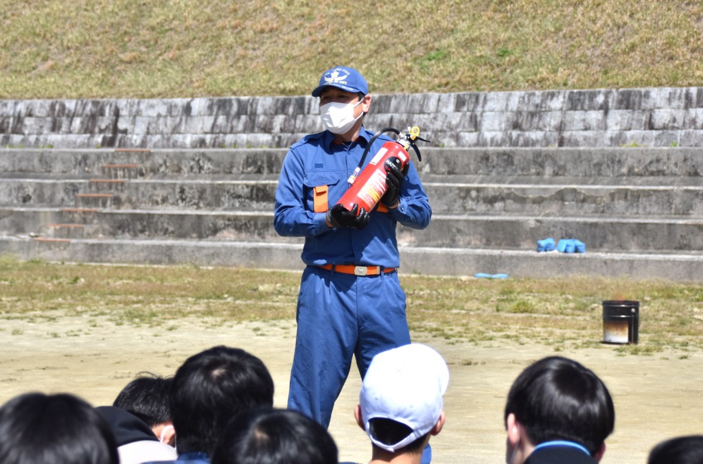 初期消火では躊躇なく消火器が使えるように！