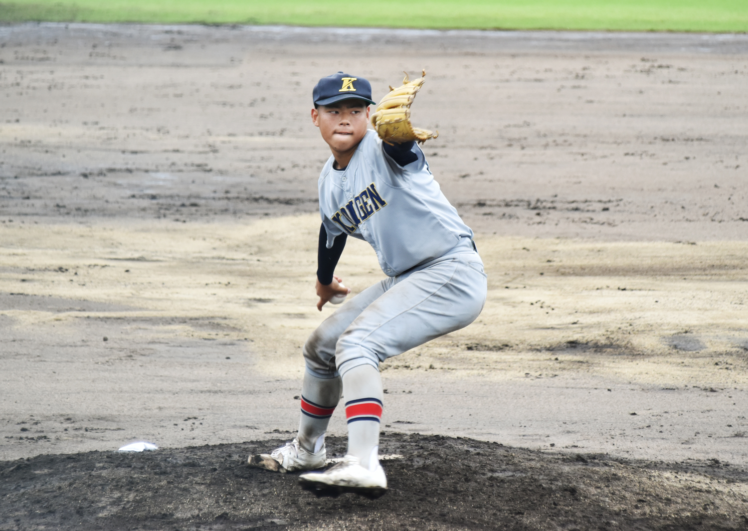 3回からは鍋田君がマウンドに!