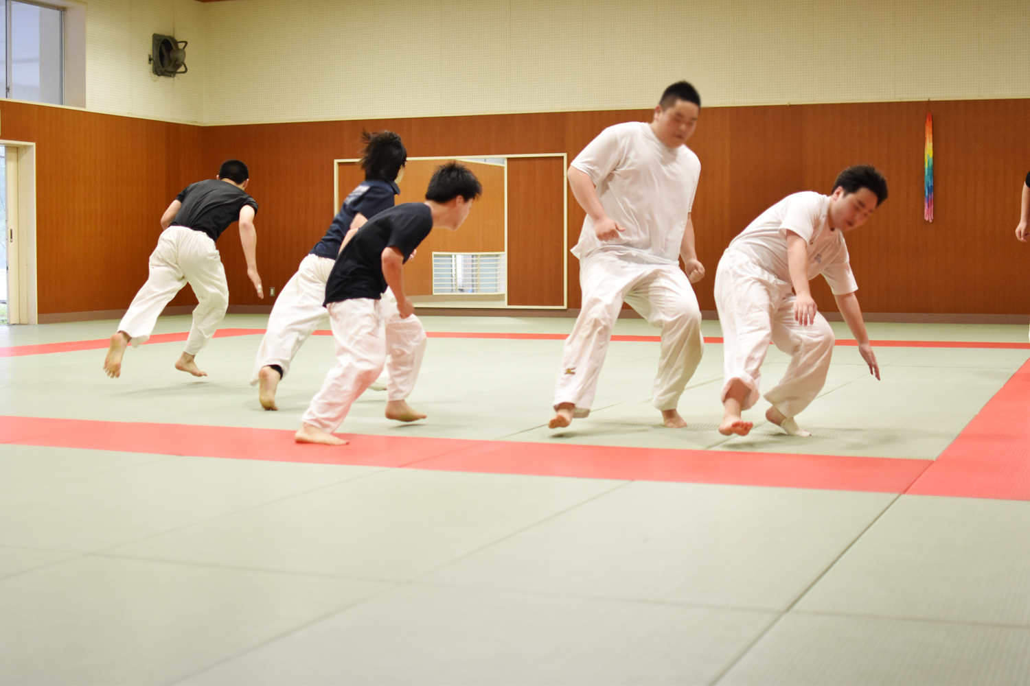 最後にはサーキットトレーニングで追込み!