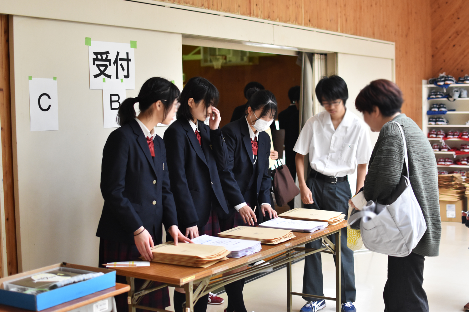 2年生の受付は生徒が主体的にしてくれました