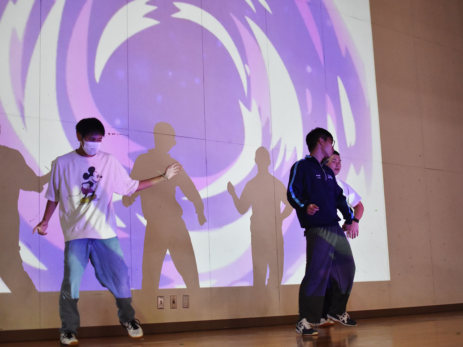 【ダンス同好会】