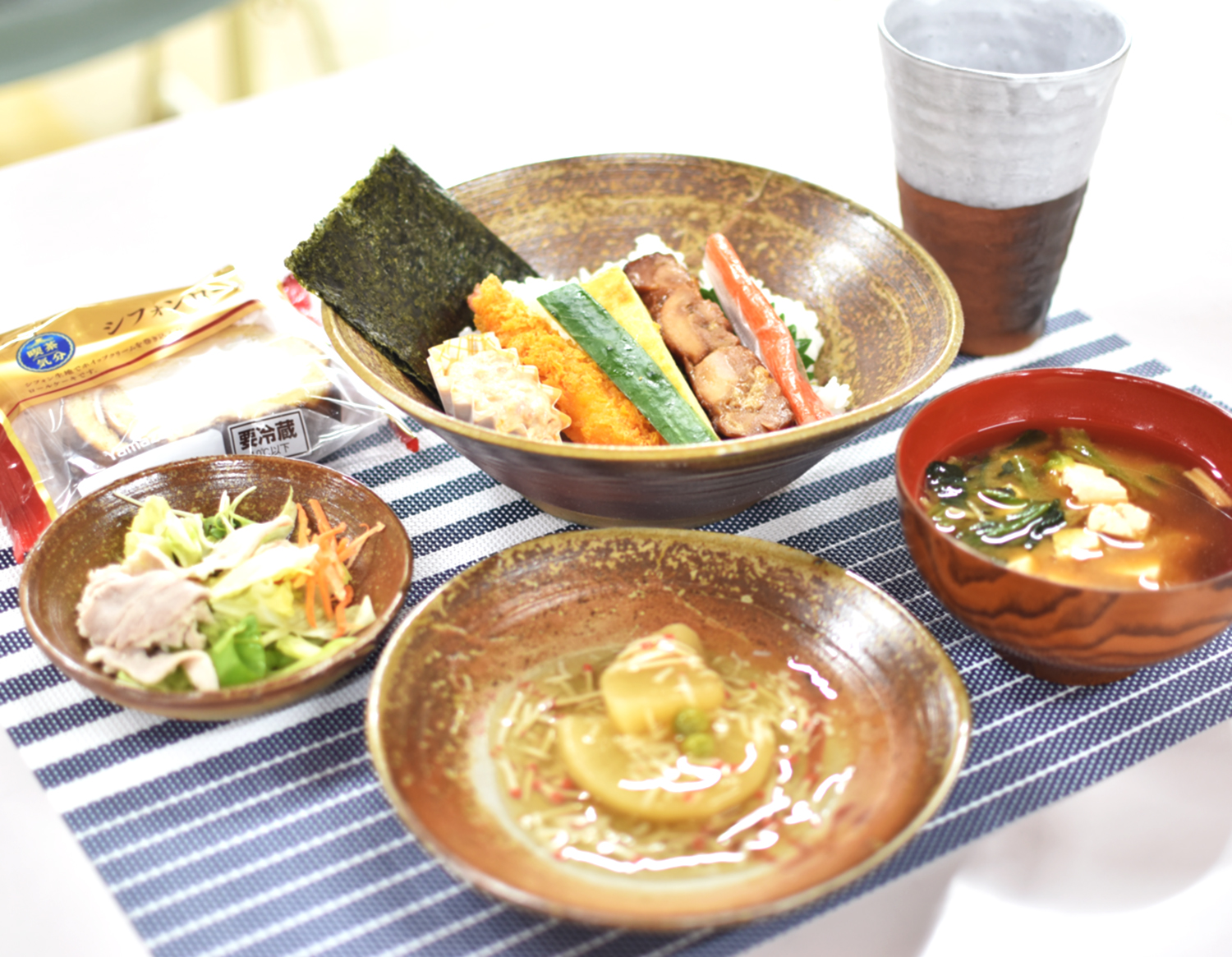 本日のスペシャルメニューは手巻き寿司!