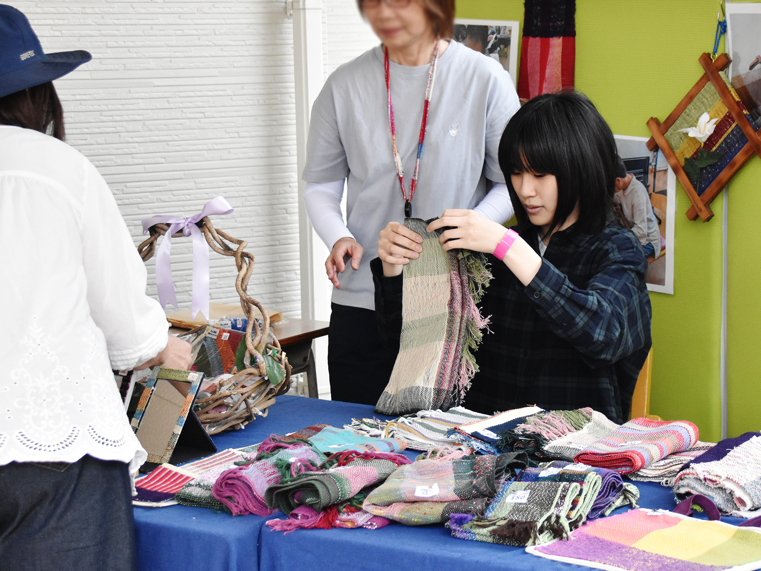 会場では様々な手作り作品の販売もありました!